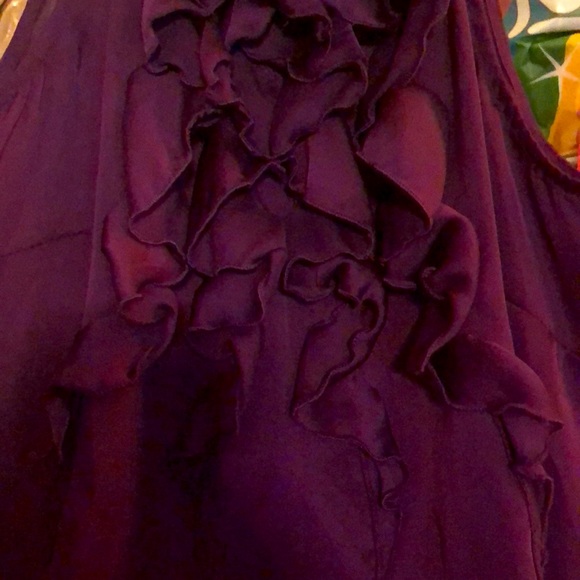 Sleeveless. Dark purple. Dress shirt. Flows. Satin. - Picture 4 of 5